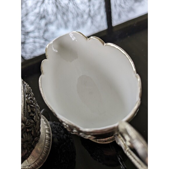 Silverplate Embossed Floral Vtg Sugar Bowl Creamer w Tray White Porcelain Rare - Picture 7 of 16